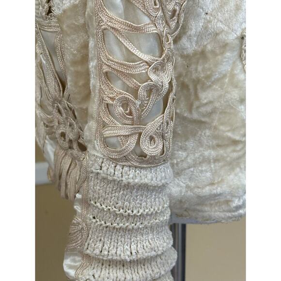 Cream multi media patchwork Jacket, medium, pastel, romantic, renaissance - Picture 6 of 11